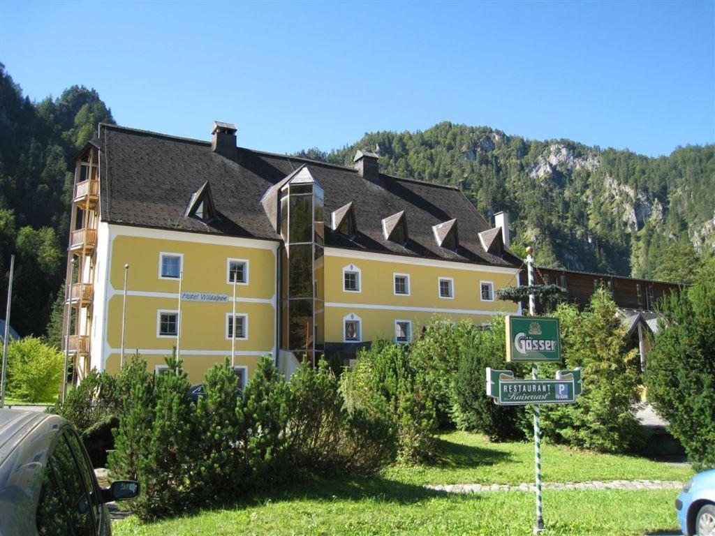 Hotel Bergkristall Wildalpen Exterior photo